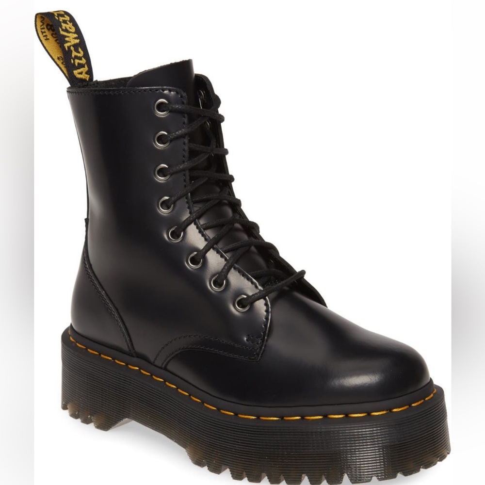 Dr. Martens Jadon Boot